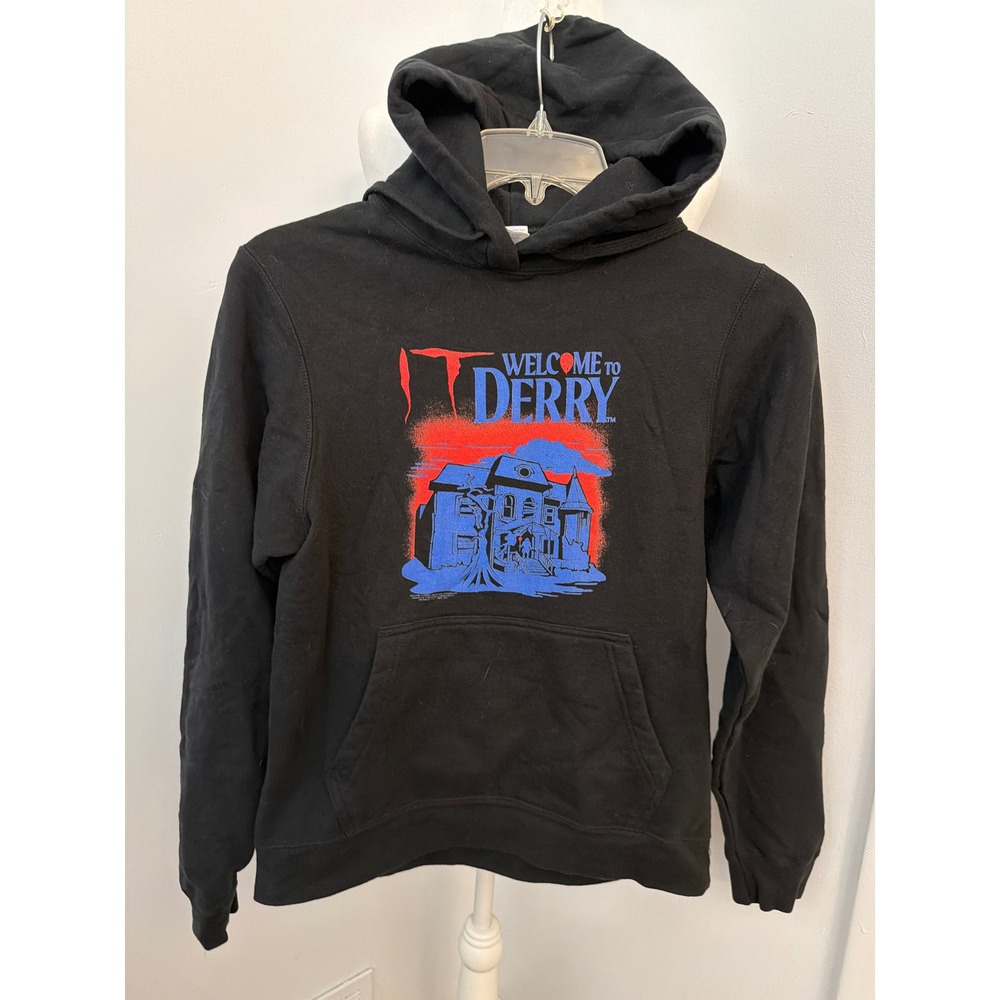 Port & Company IT Welcome to Derry Horror Movie Graphic Hoodie Black Small‎